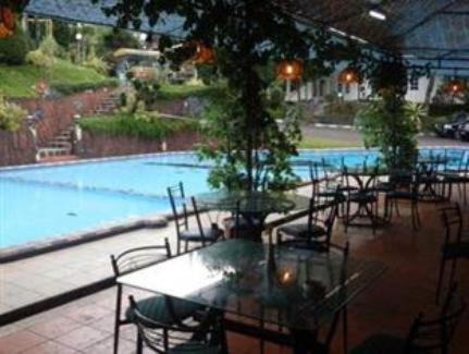 Grand Prioritas Hotel Bogor Exterior photo